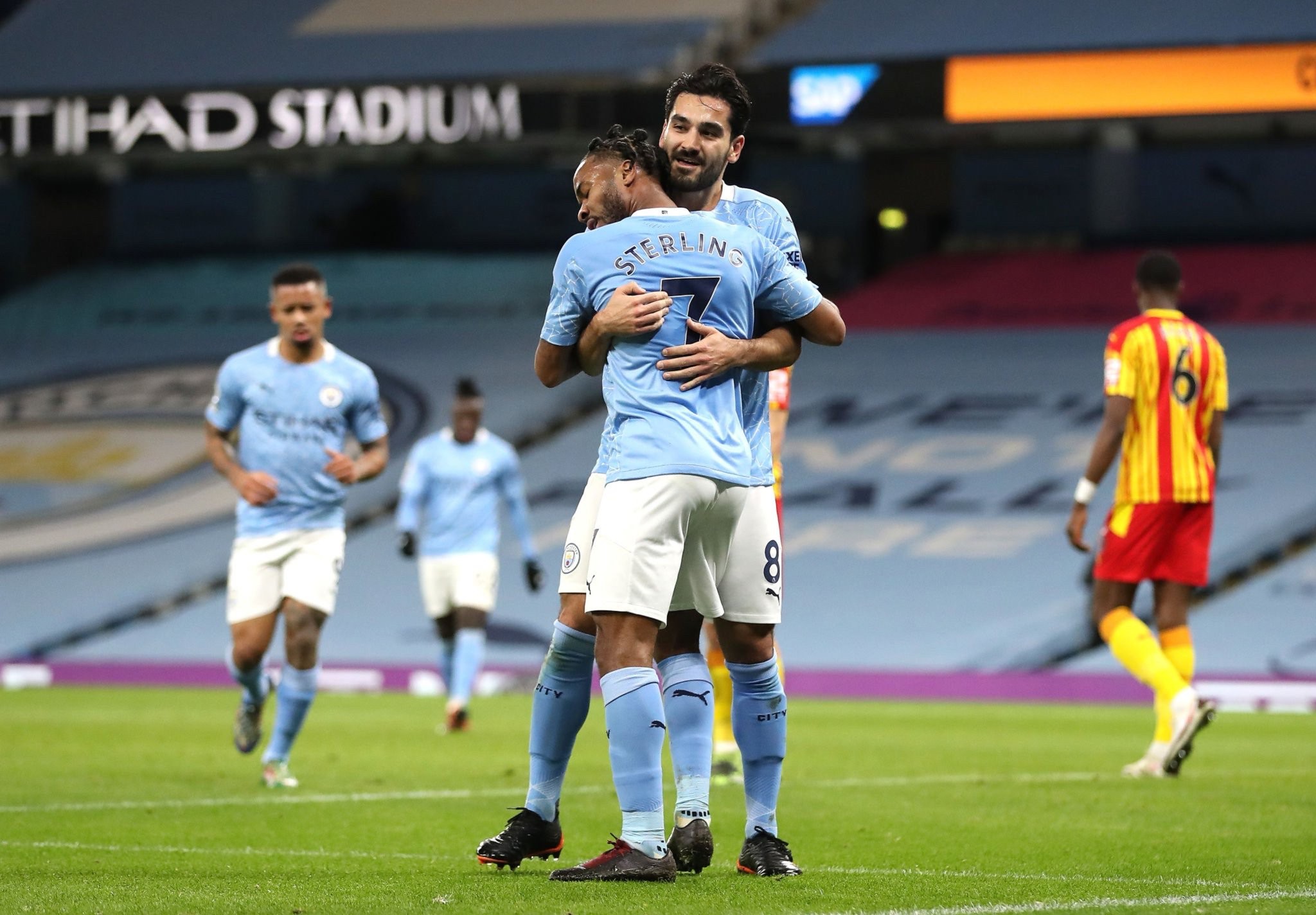 回归后在俱 回归后在俱